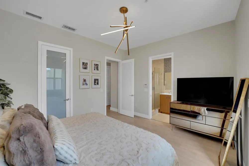 502 NE 7th Avenue #Unit 1 Fort Lauderdale, FL 33301