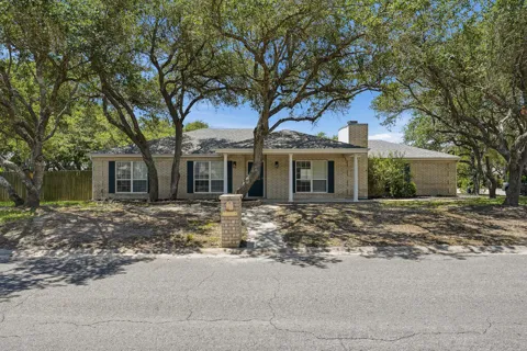 402 Augusta Dr