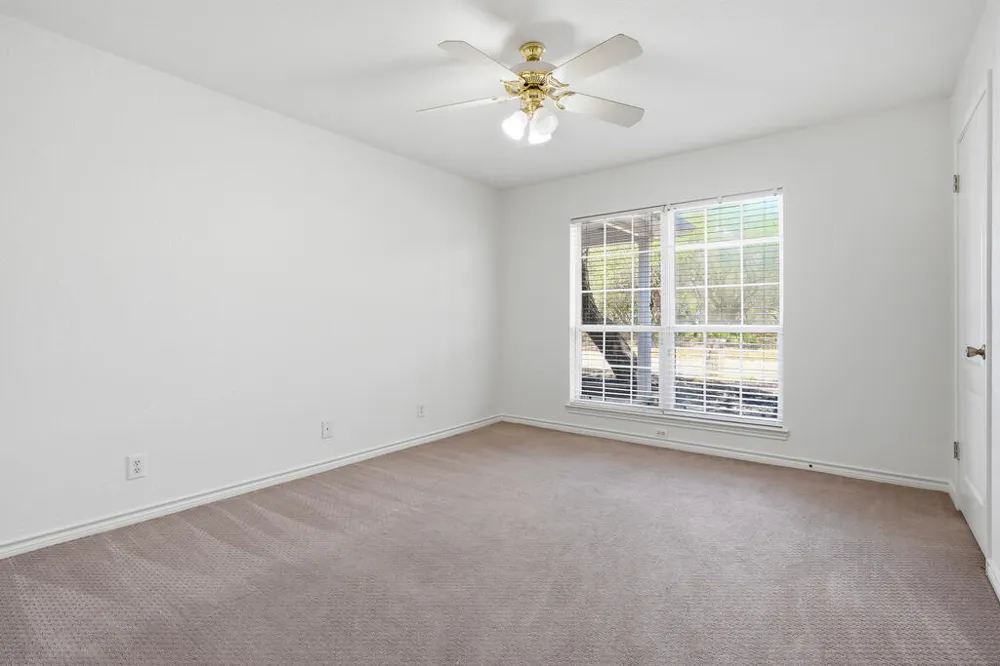 402 Augusta Dr Rockport, TX 78382