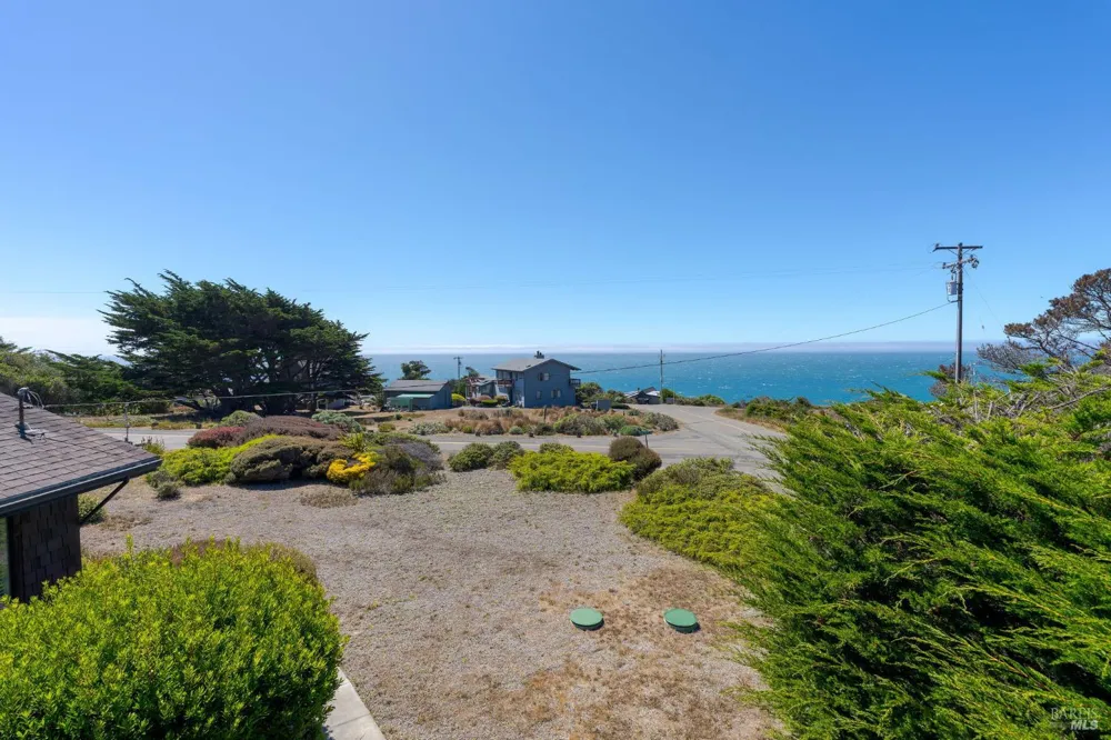 47045 Westward Ho Road Gualala, CA 95445