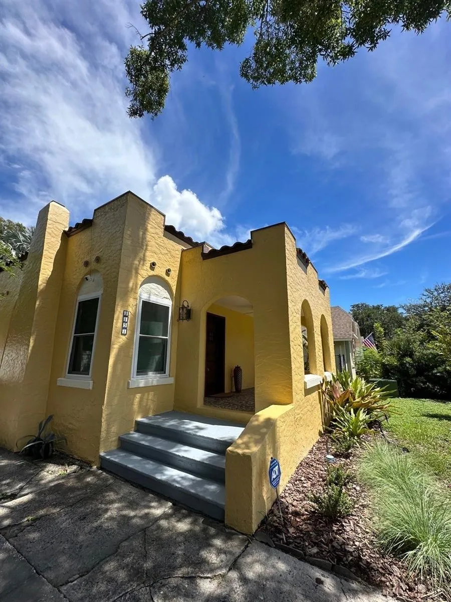 3151 11TH AVENUE St Petersburg, FL 33713