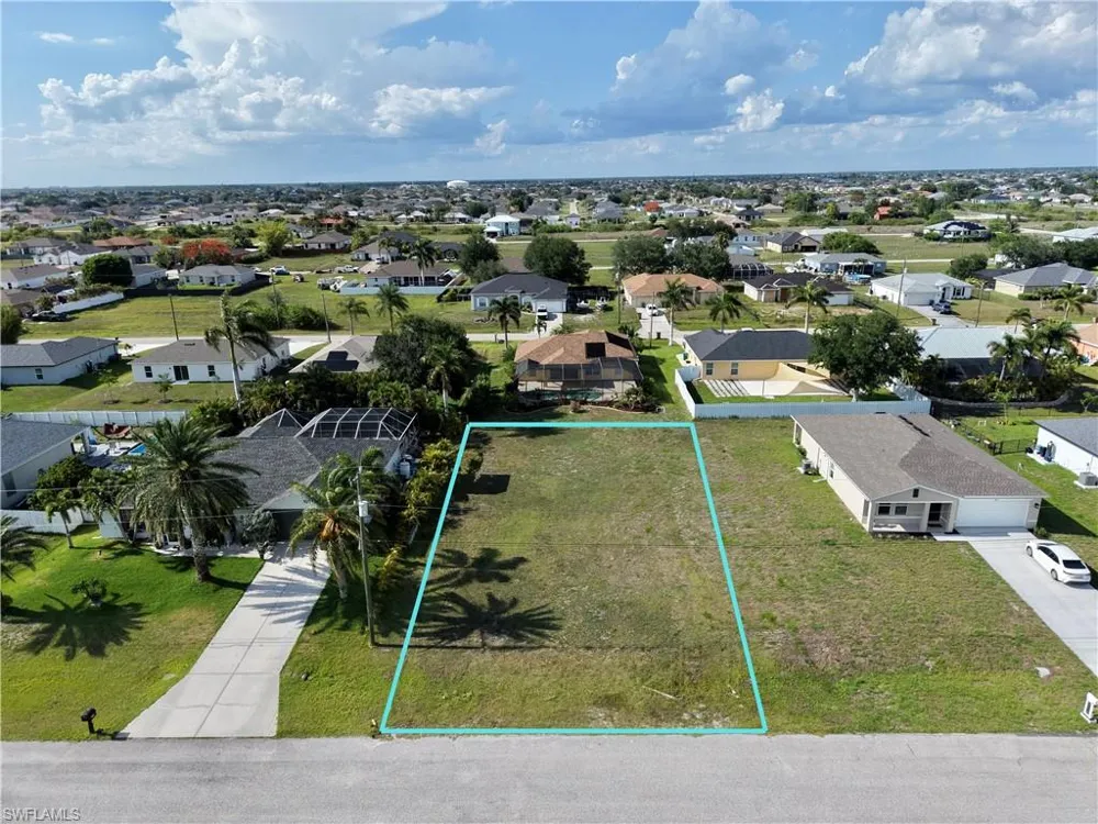 1013 NW 11th Lane Cape Coral, FL 33993