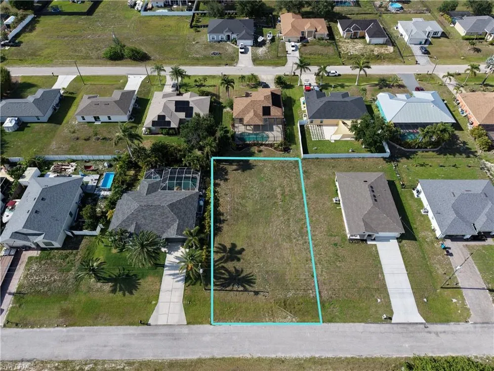 1013 NW 11th Lane Cape Coral, FL 33993