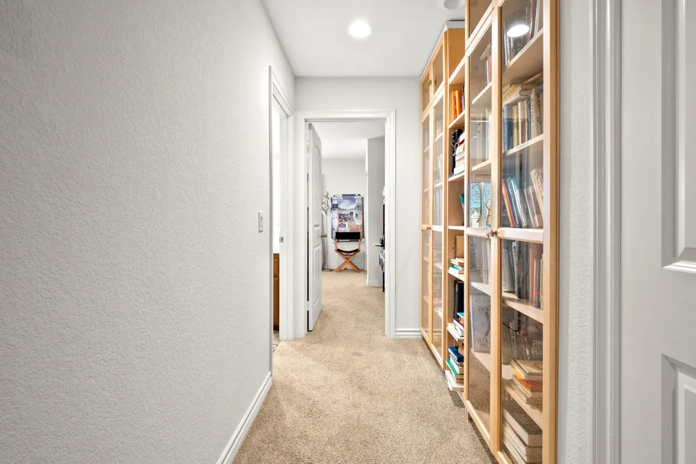 43941 W 59th Street Lancaster, CA 93536