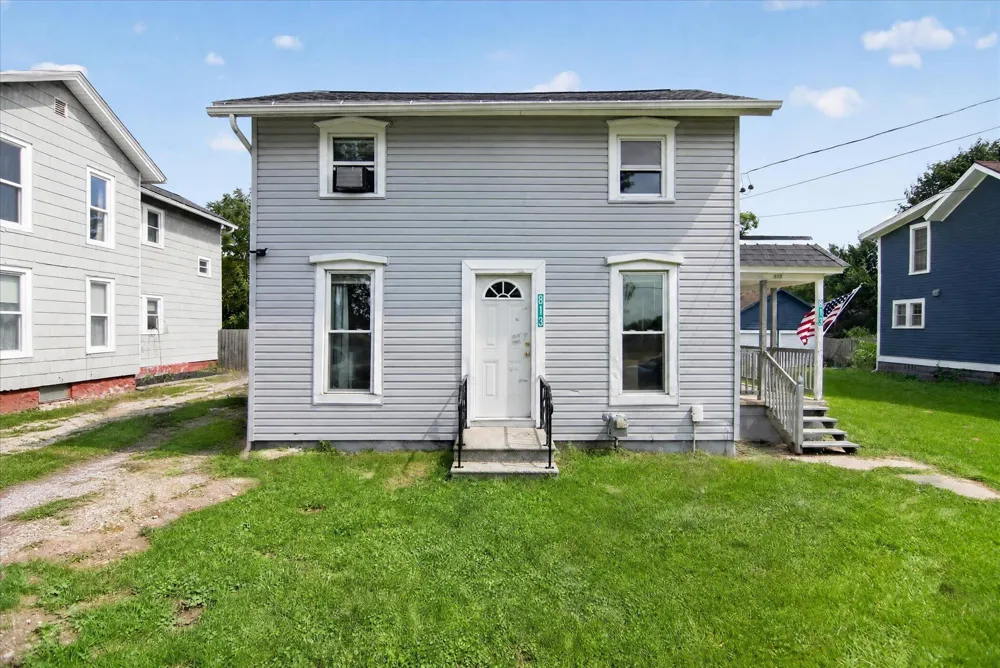 813 Backus Street Jackson, MI 49202