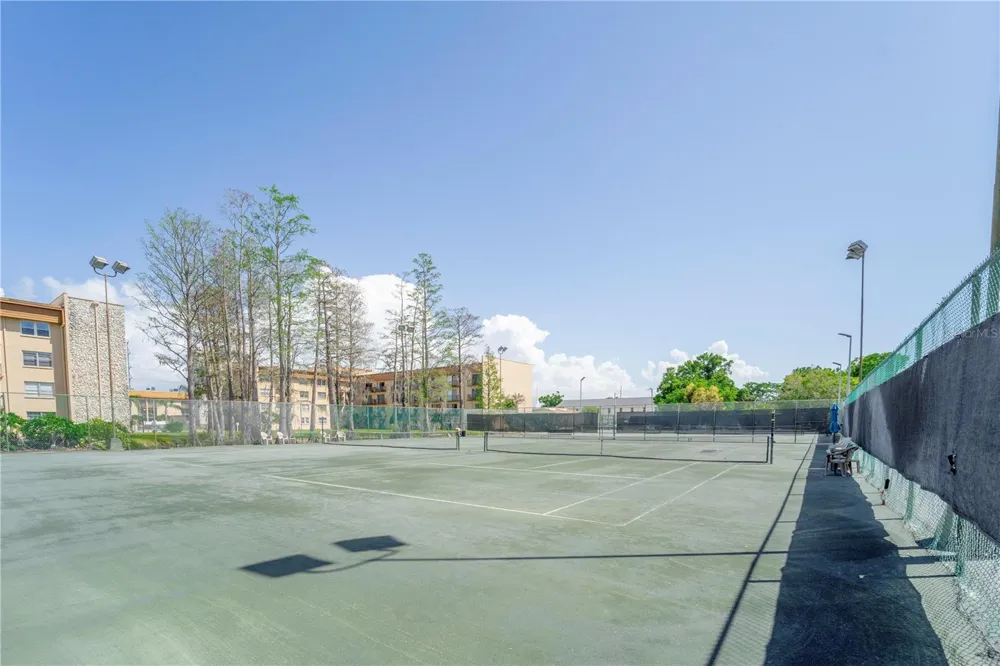 5820 CHURCH AVENUE #422 Tampa, FL 33614
