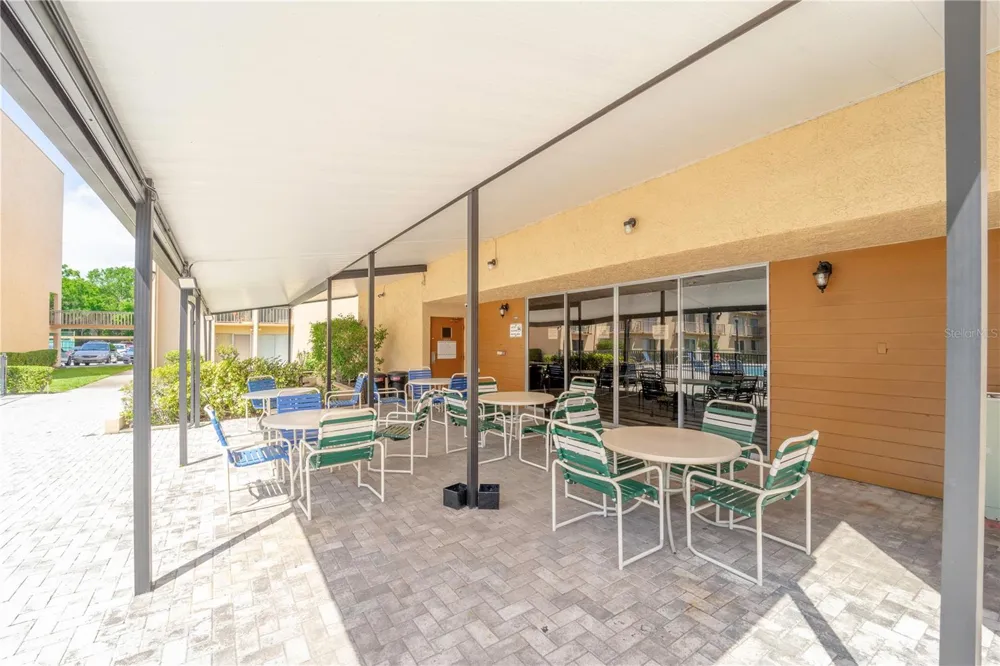 5820 CHURCH AVENUE #422 Tampa, FL 33614
