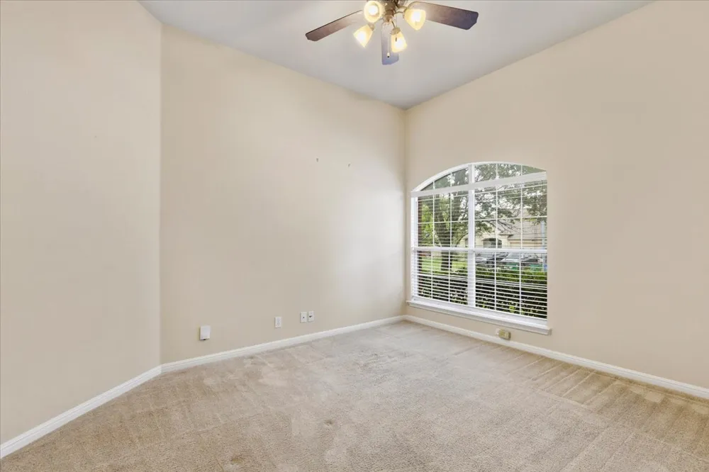 908 Dover Castle Lane Pflugerville, TX 78660