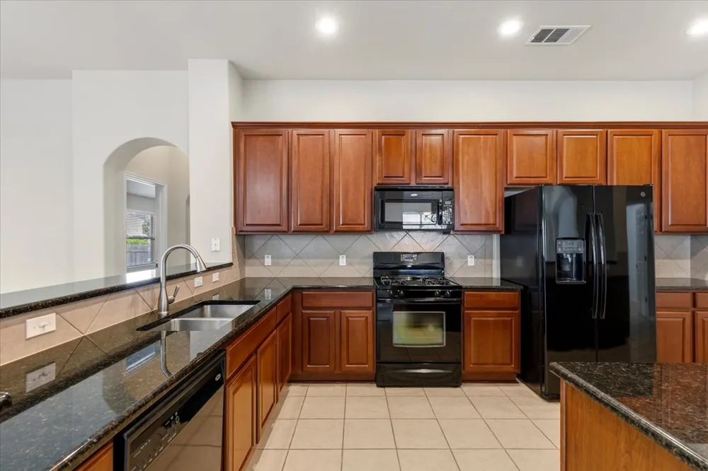 908 Dover Castle Lane Pflugerville, TX 78660