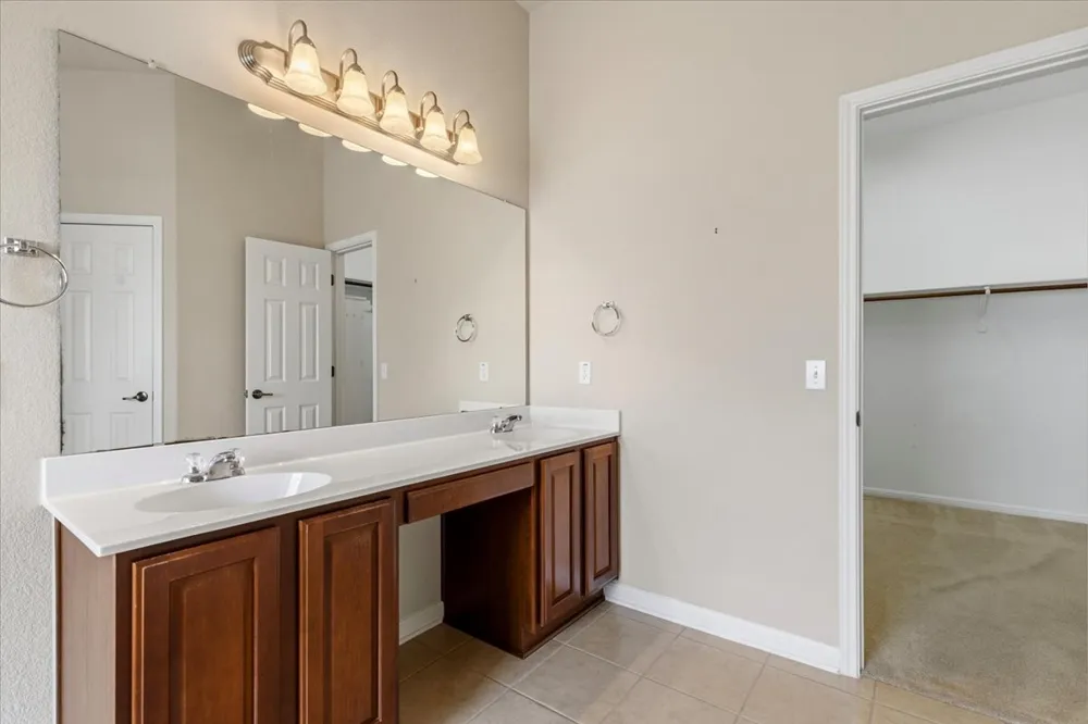 908 Dover Castle Lane Pflugerville, TX 78660