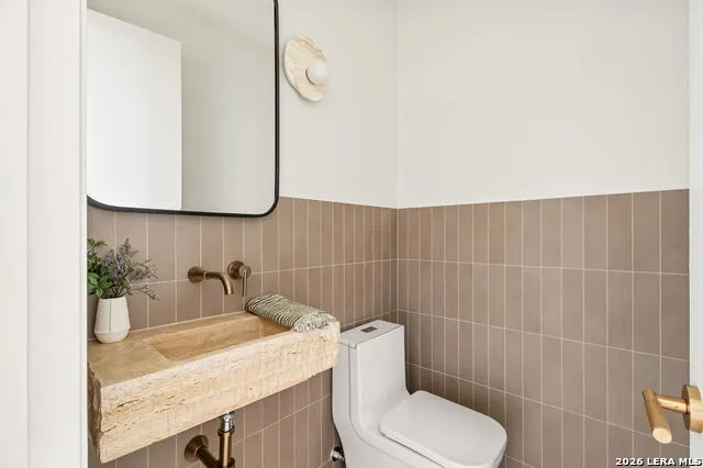 22719 E Range San Antonio, TX 78255