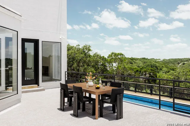 22719 E Range San Antonio, TX 78255