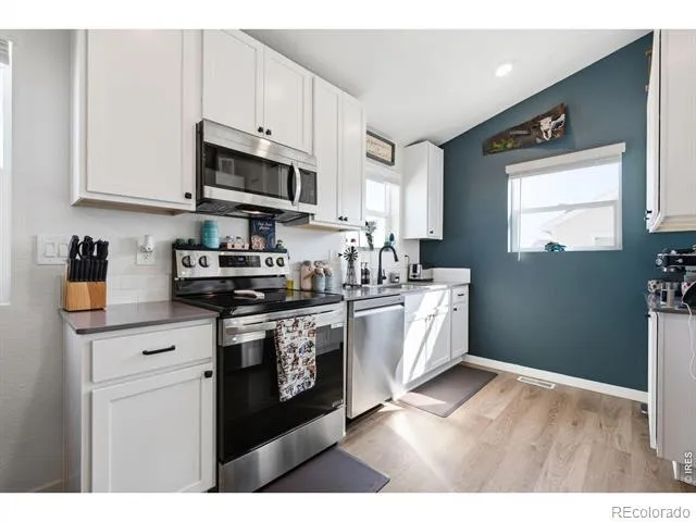 515 Condor Way Johnstown, CO 80534