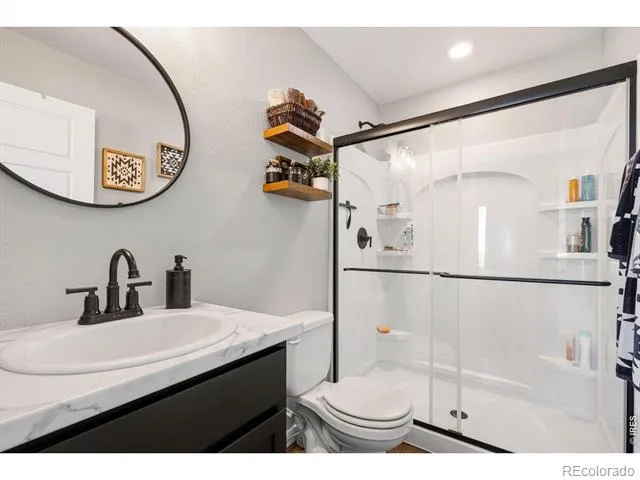 515 Condor Way Johnstown, CO 80534