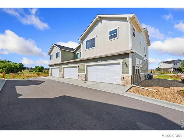 515 Condor Way Johnstown, CO 80534