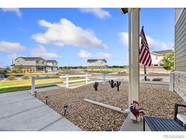 515 Condor Way Johnstown, CO 80534