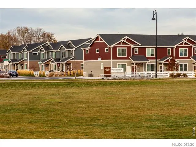 262 Cardinal Street Johnstown, CO 80534