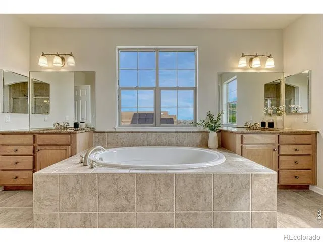 10360 Bluffmont Drive Lone Tree, CO 80124