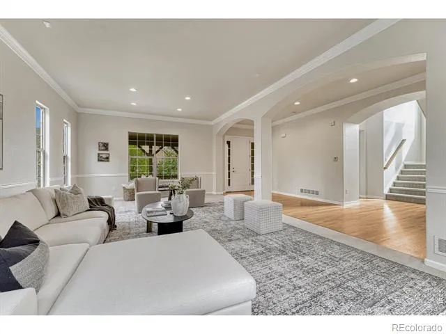 10360 Bluffmont Drive Lone Tree, CO 80124