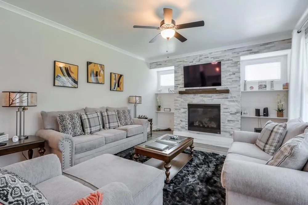 4688 Cantrell Road Flowery Branch, GA 30542