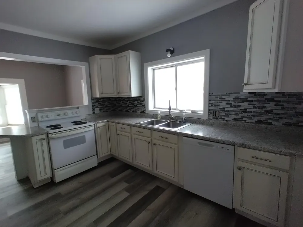 303 Rathburn Howard City, MI 49329