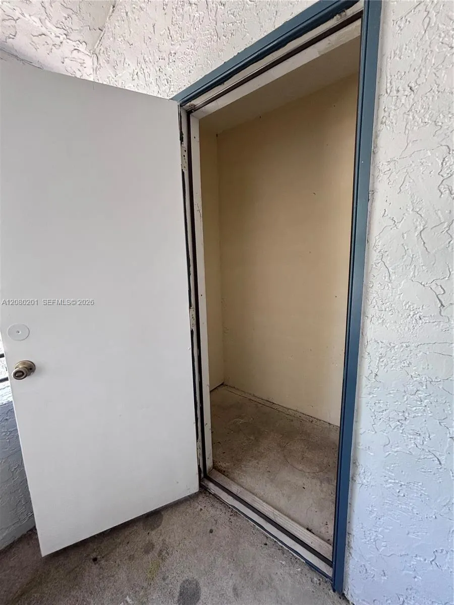 701 Lyons Rd #13207 Coconut Creek, FL 33063