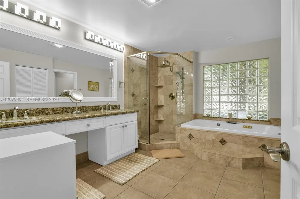 20051 Ocean Key Dr #n/a Boca Raton, FL 33498