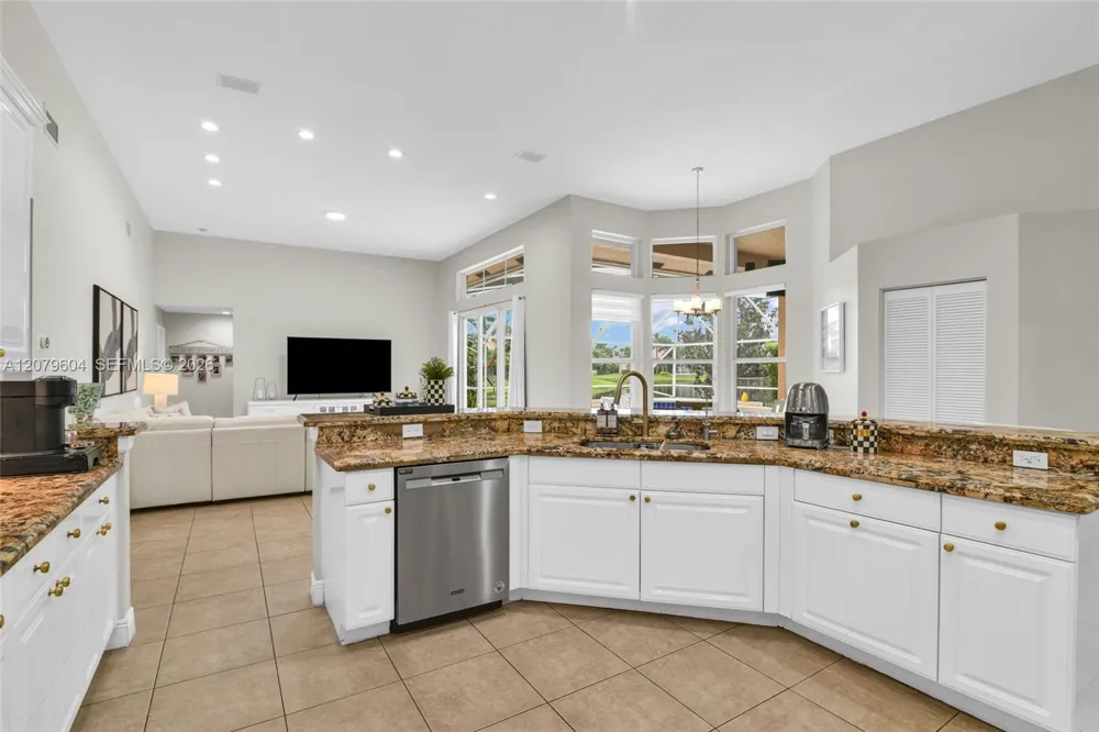 20051 Ocean Key Dr #n/a Boca Raton, FL 33498