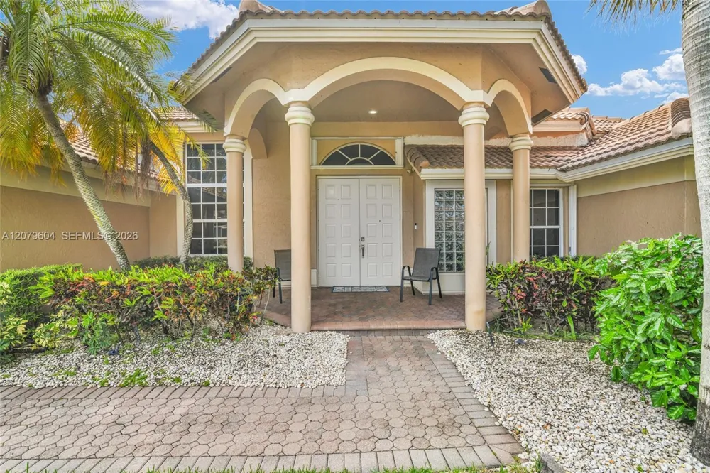 20051 Ocean Key Dr #n/a Boca Raton, FL 33498