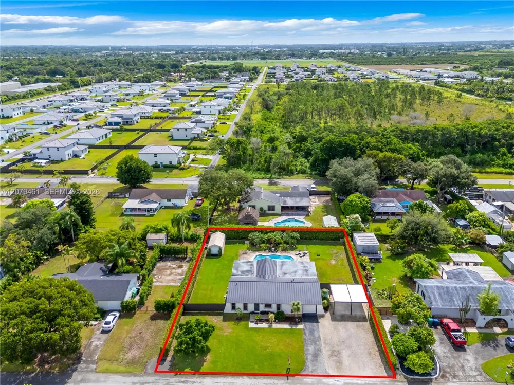 32205 SW 199th Ct Homestead, FL 33030