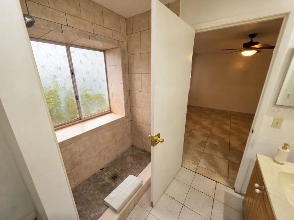 6416 LAKE HORSESHOE DRIVE Orlando, FL 32818