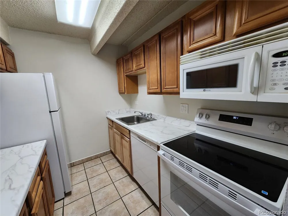 8060 E Girard Avenue #210 Denver, CO 80231