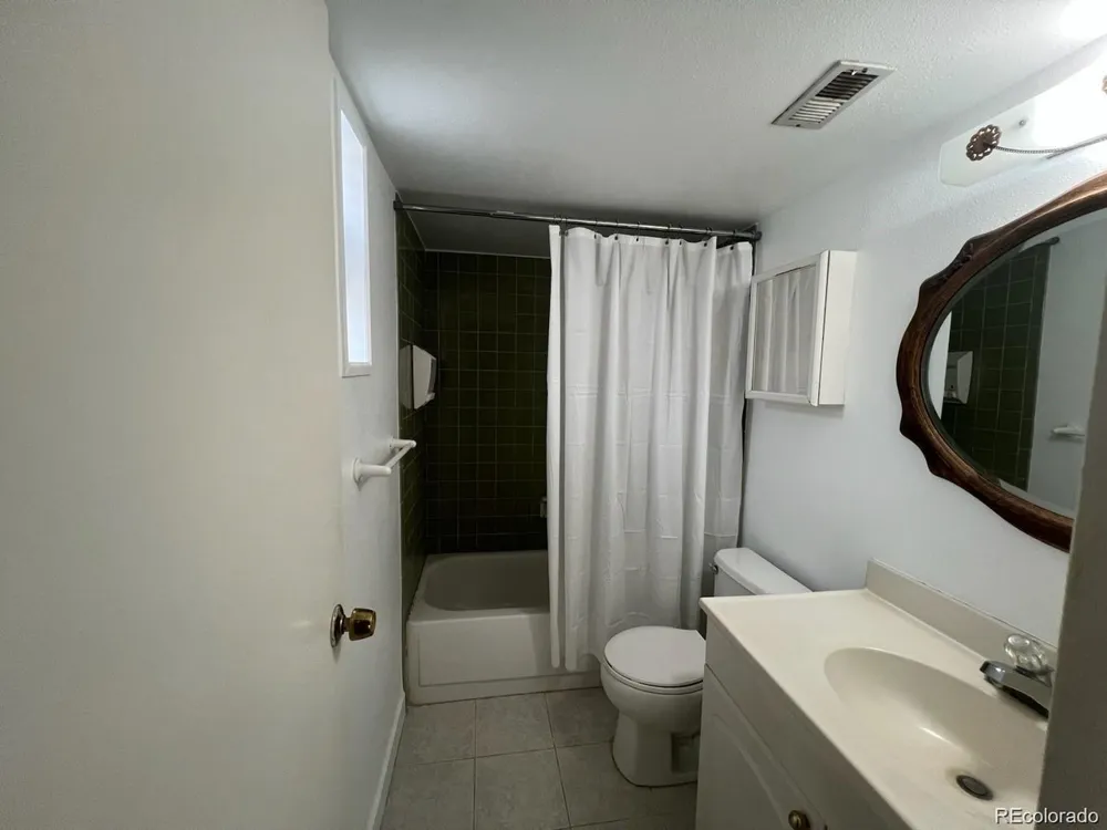 8060 E Girard Avenue #210 Denver, CO 80231