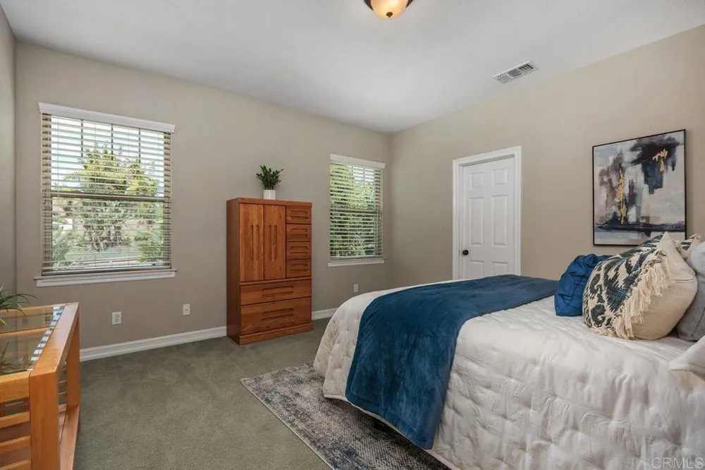7345 Calle Conifera Carlsbad, CA 92009
