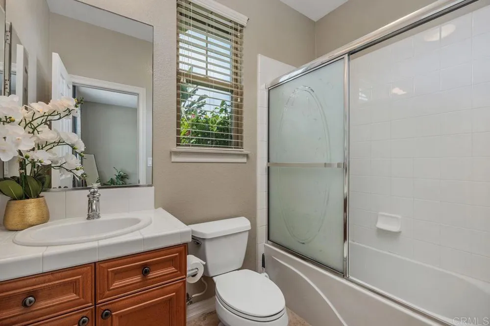 7345 Calle Conifera Carlsbad, CA 92009