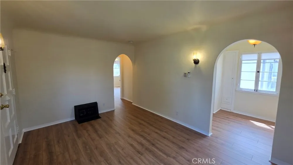 2102 La Paloma Alhambra, CA 91803