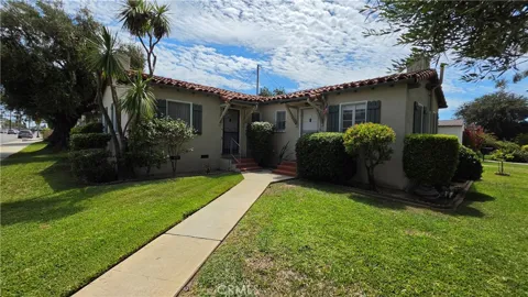 2102 La Paloma