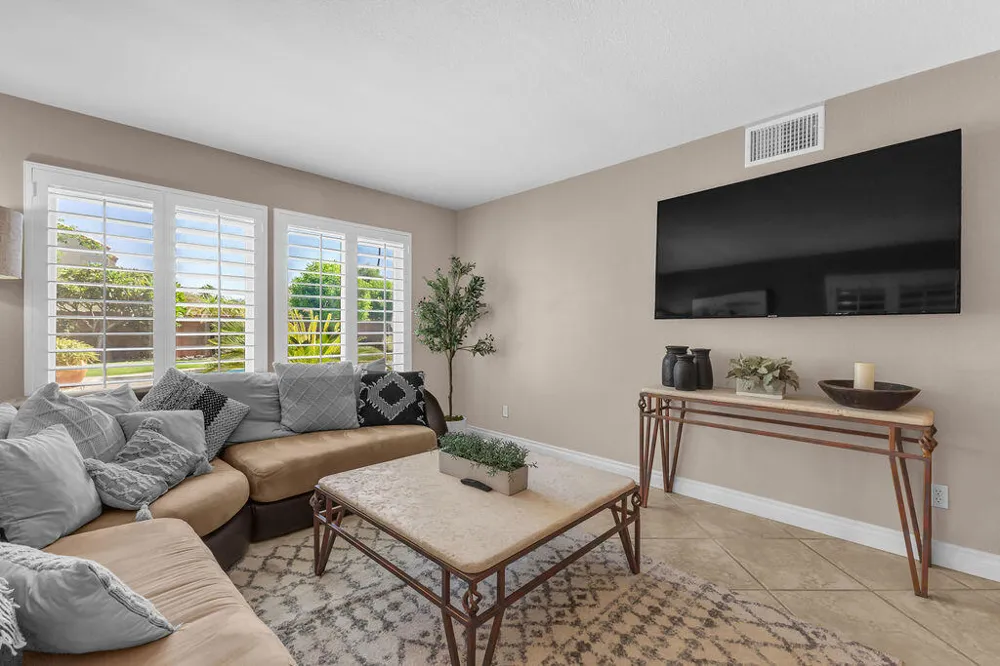 44310 Villeta Drive La Quinta, CA 92253