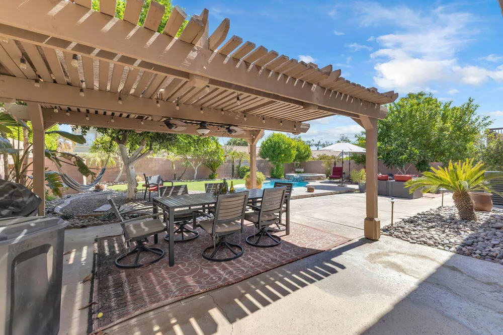 44310 Villeta Drive La Quinta, CA 92253