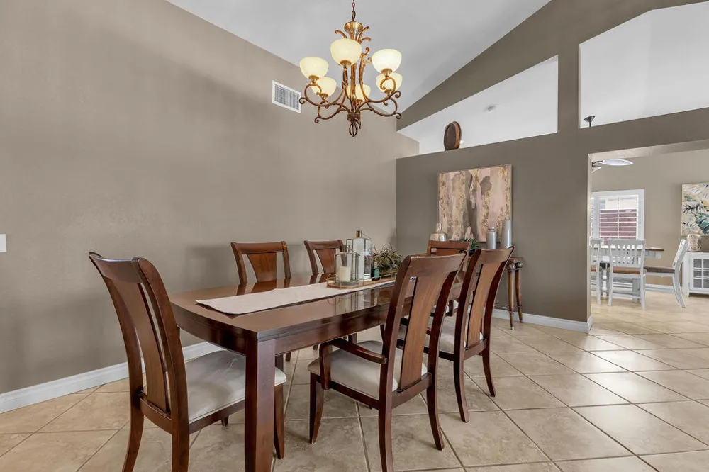 44310 Villeta Drive La Quinta, CA 92253