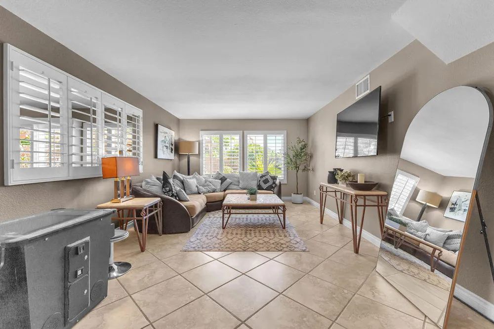44310 Villeta Drive La Quinta, CA 92253