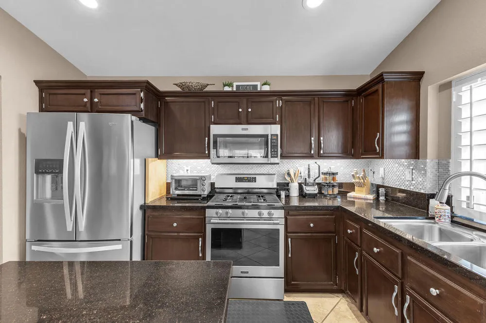 44310 Villeta Drive La Quinta, CA 92253