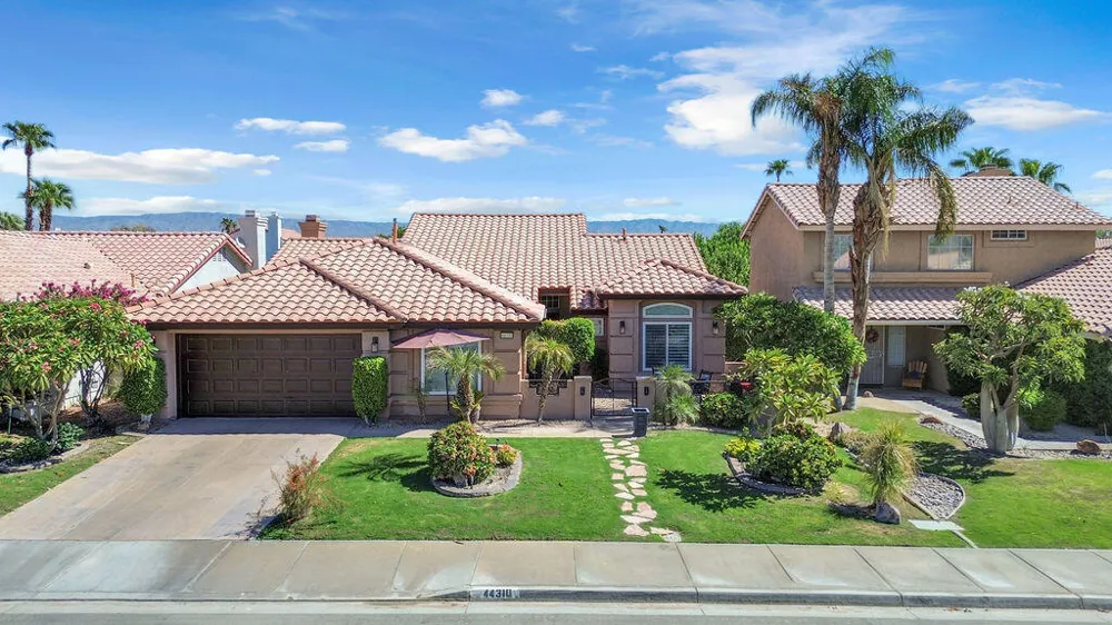 44310 Villeta Drive La Quinta, CA 92253