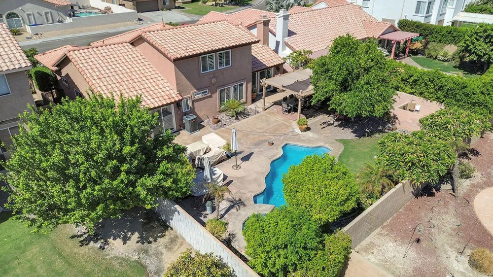 44310 Villeta Drive La Quinta, CA 92253