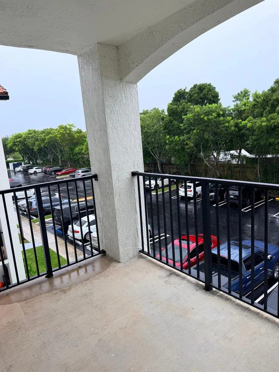 819 VILLA CIRCLE Boynton Beach, FL 33435