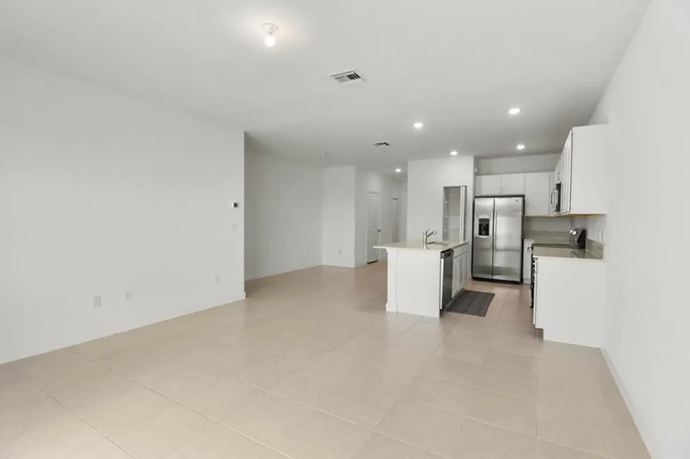 640 SE LAKE FALLS STREET #640 Port St. Lucie, FL 34984