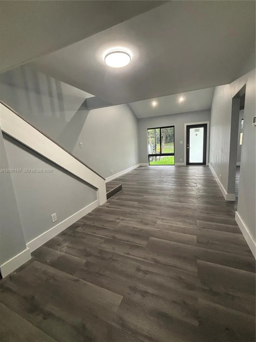 453 NE 210th Ter Miami, FL 33179
