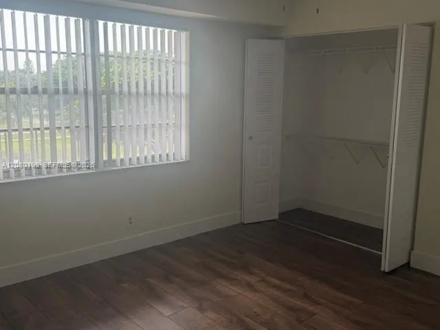 3150 W Rolling Hills Cir #403 Davie, FL 33328