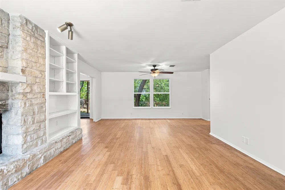 10010 Wildflower Lane #A Austin, TX 78733