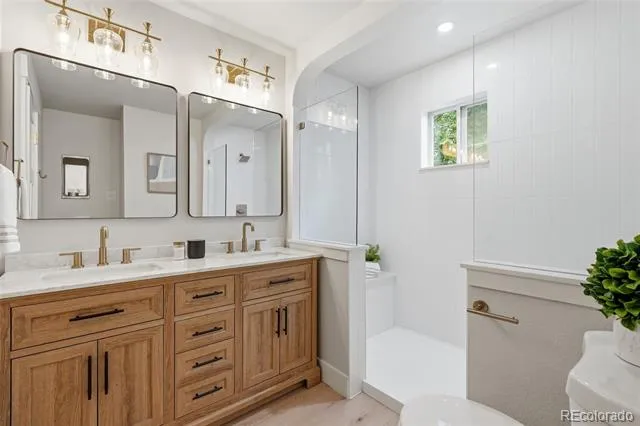 900 Garfield Avenue Loveland, CO 80537